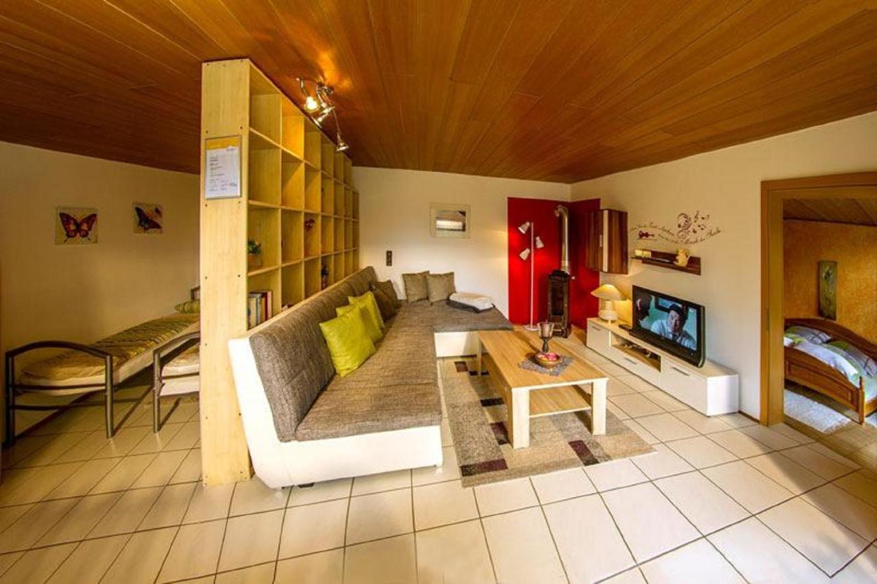 Haus Bergblick Apartamento Oy-Mittelberg Exterior foto